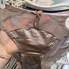 Calcinha de renda de cetim estilo fino francês apenas amor gato feminino 2025 puro desejo meados de cintura Briefs femin