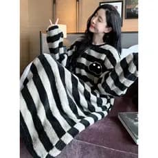 2025 novo estilo listrado camisola feminina outono inverno Coral velo camisola flanela velo engrossado Homewear feminino