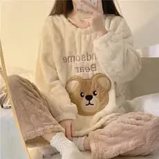 2024 novo estilo pijamas senhoras outono inverno Coral velo engrossado flanela quente terno de inverno pode usar fora de