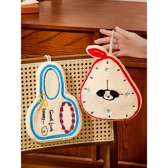 Toalha de mão Shunli dos desenhos animados novo estilo banheiro pendurado engrossado Coral velo absorvente toalha de coz