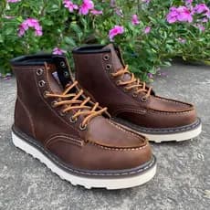 Botas femininas de couro genuíno genuíno Botas gerais de couro Botas de motocicleta ao ar livre Botas curtas impermeávei