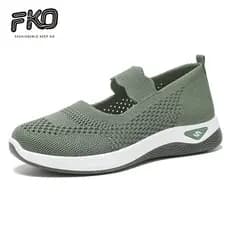 Verão malha oco respirável meia-idade idosos mãe sapatos senhoras leve sola macia não cansado velho pequim sapatos de pa