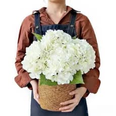 5 grupos de hortênsias artificiais grandes para decoração de casamento em casa