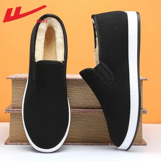 Puxar para trás velho pequim sapatos de pano deslizamento-On mais veludo engrossado quente antiderrapante sapatos de alg