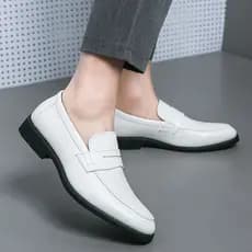 Negócios preguiçoso Casual deslizamento-em sapatos de couro masculino versão coreana sola macia estilo britânico sapatos