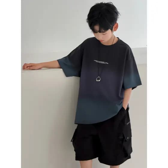 Camiseta infantil de manga curta meninos 2026 verão novo estilo médio grande roupas infantis novo estilo camiseta meia m