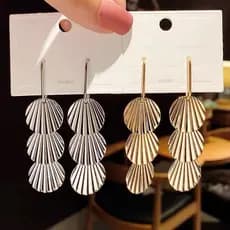 Brincos de metal em formato de agulha longa prateada, estilo francês, com um toque sofisticado, populares entre as mulhe