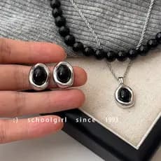 Venda quente ágata preta pingente colar brincos 2026 novo estilo luz luxo nicho High-End empilhamento simples camisola c
