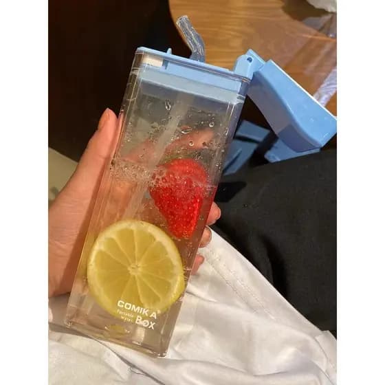 Comika copo de água portátil plano com palha retangular garrafa de água feminino retangular portátil caixa quadrada copo