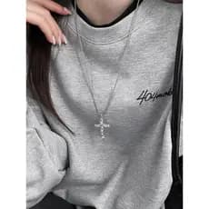 Espinho cruz colar feminino longo pingente acessórios doce legal luz luxo nicho High-End empilhamento Original clavícula