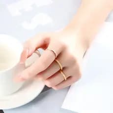 anel kit anel Círculo liso com Design de nicho de ouro 18k feminino sólido fosco
