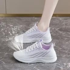 Tênis de corrida feminino 2026 novo estilo respirável leve sapatos esportivos absorção de choque estudantes do ensino mé