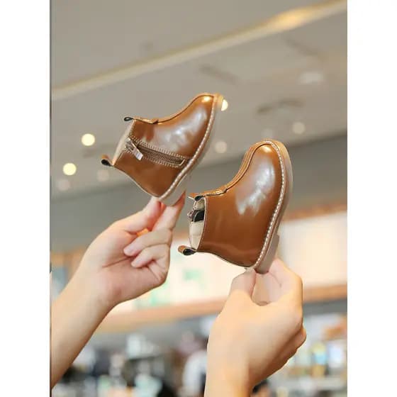 Outono novo estilo crianças Martin botas meninas botas curtas forro botas de algodão sola macia sapatos de couro sapatos