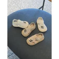 Verão novo estilo sandálias do bebê meninos meninas crianças Baotou esportes sapatos de praia antiderrapante sola macia