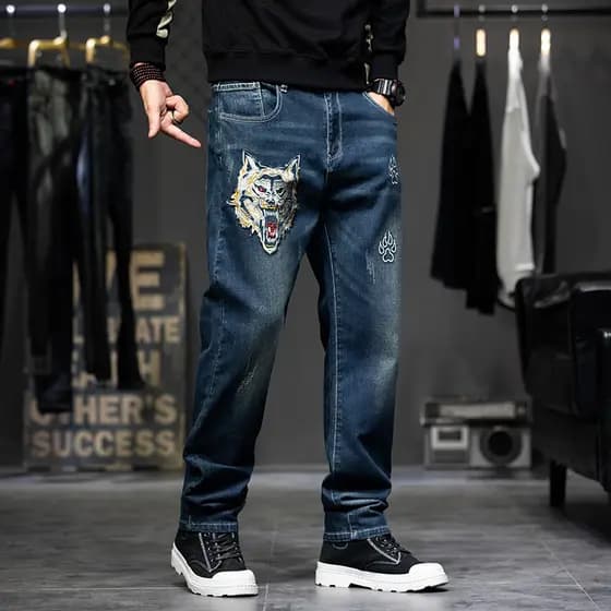 Outono bordado Jeans masculino solto magro Harem calças Retro versão coreana moda japonesa lavado bordado Street Wear