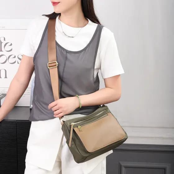 2025 novo estilo elegante All-Match bolsa mensageiro de um ombro bolsa feminina leve grande capacidade Commuter boi
