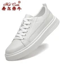 Hildi Niu sapatos brancos masculinos 2025 novo estilo tênis masculino branco sapatos de aumento de verão sapatos brancos