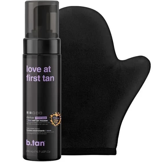 Kit Autobronzeador Violeta b.tan |   Pacote "Apaixone-se à Primeira Bronzeada" - Mousse Bronzeadora Escura com Aplicador