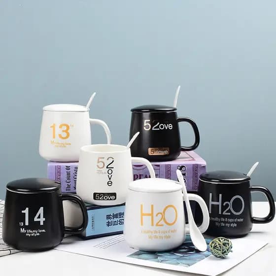 1314 copo de cerâmica caneca casal par copo com tampa colher copo água escritório presente copo fosco estilo casal