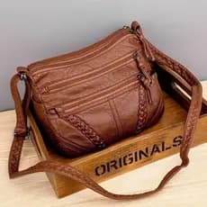 Bolsa De Ombro Feminina Casual Espaçosa De Couro Sintético De Tamanho Médio