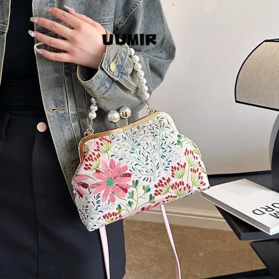 UUMIR Bolsas E , Bolsa Crossbody De Lona Com Flores Bordadas , Corrente De Pérola Em Formato De Concha Fecho De Beijo ,