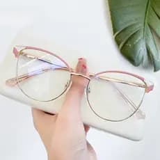 VisãoPerfeita
Óculos Olho De Gato
óculos para perto feminino
óculos contra luz azul
oculos de feminino
óculos fashion