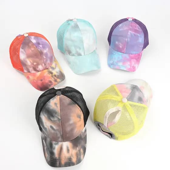 Boné de beisebol com abertura traseira para cabelo comprido, estilo europeu e americano, com efeito tie-dye, para mulher