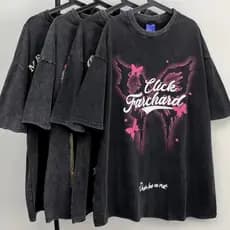 Lavado angustiado estilo gótico americano High Street criativo borboleta impressão camiseta única única na moda esportes