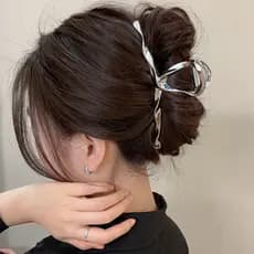 Simples High-End Metal Grab clip feminino grande cabeça traseira tubarão clipe de cabelo 2023 novo estilo clipe cocar Ha