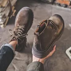 Botas Martin masculinas de cano alto 2026 novas botas casuais retrô de cano médio botas masculinas de couro genuíno brit