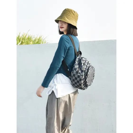 [Checkerboard pequena bolsa redonda] mochila feminina moda Original mochila jeans nicho xadrez mochila