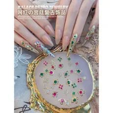 2026 Novo Estilo Palácio Estilo Armadura Manicure Diamante Influenciador Venda Quente Luxo Xifei De Volta ao Palácio Pac