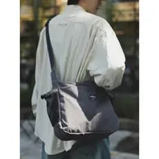 Sobag japonês ferramentas de um ombro mensageiro repelente de água saco de pano de náilon masculino simples Commuter cor