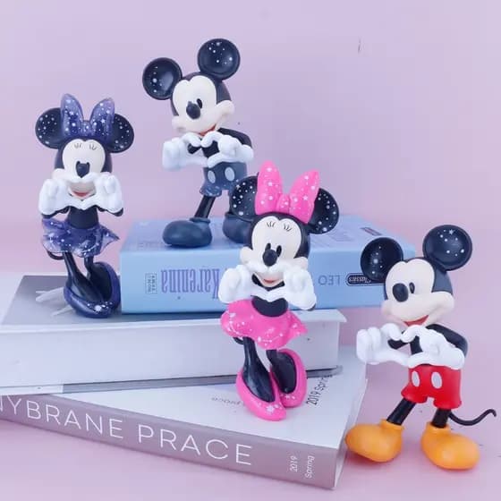 2 Pçs/Set Anime Casamento Mickey Mouse Minnie Amor Coração Periférico Figuras De Desenhos Animados Criativos Bonitos Enf