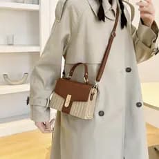 Bolsa feminina pequena quadrada com costura de palha e axila, bolsa tiracolo de ombro retrô