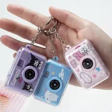 Chaveiro Kuromi Melody Luminous Cinnamoroll Câmera Sanrio Anime Cute Girly Heart Camera Feminino Pingente