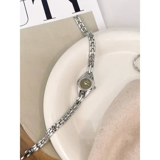 Retro Luxo Relógio Feminino Resistente À Água Redondo Pequeno Mostrador Pulseira Relógios Elegante Quartzo Senhoras Pres