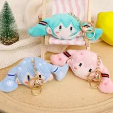 Plush Hatsune Miku + Correntinha Dourada Macio Pelúcia Plush Chaveiro Doll