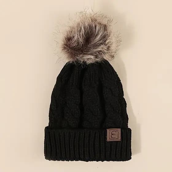 Um Chapéu Unissex com Pom-Pom, Adequado para Atividades ao Ar Livre, Mantém o Calor no Inverno e é Perfeito para o Dia a