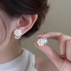 Brincos de pérola margarida coreana pequenos brincos de flor doce requintados de alta qualidade