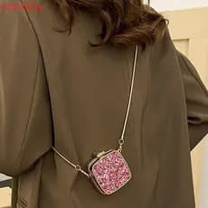 Carteira De Batom Com Corrente De Metal NEEDWAYB , Mini Bolsa De Mão Elegante E Luxuosa , Crossbody De Pequena Glitter D