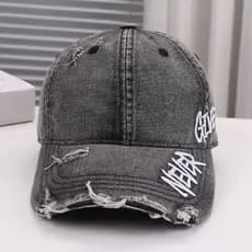 Boné de beisebol de jeans lavado e estiloso, decorado com letras bordadas, confortável e respirável, com design de jeans