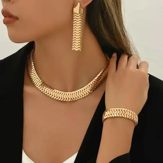 Conjunto de joias 2026 em estilo clássico europeu e americano, composto por colar, pulseira e brincos, adequado para uso