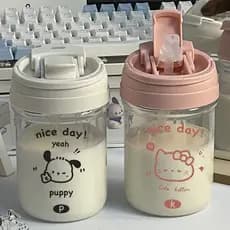 Sanrio 450ml Copo Duplo Pachacco Kitty Garrafa De Água De Plástico De Dupla Finalidade Portátil Copos De Palha Para Cria
