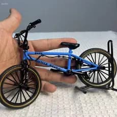 Modelo de Bicicleta Adams Brinquedo Bicicleta de Acrobacias Mini Suporte de Estacionamento Simulação Decoração Modelo Fu