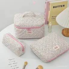 Nova bolsa de maquiagem rosa floral de grande capacidade, bolsa de armazenamento de artigos de higiene pessoal portátil