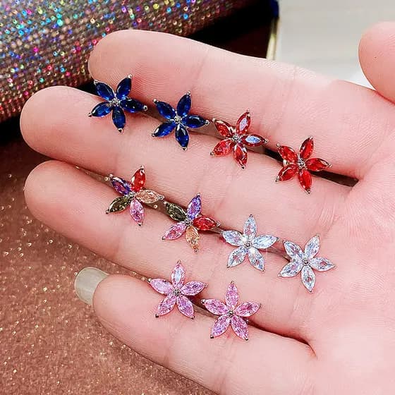 Brincos de flores em estilo natural, brincos de moda coreana, adequados tanto para homens quanto para mulheres.