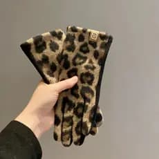 Leopard-print gloves for winter cycling ladies' cold-proof driving gloves for electric cars windproof and plush glove
