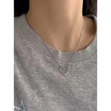 Oco pêssego coração colar feminino ins na moda doce quente menina estudante simples clavícula corrente luz luxo nicho De