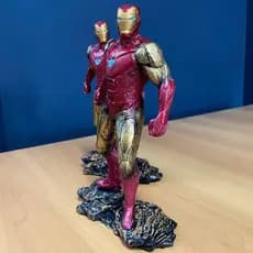 Homem de Ferro na Pedra Marvel Action Figure Boneco Colecionável Estatueta Estátua em Resina